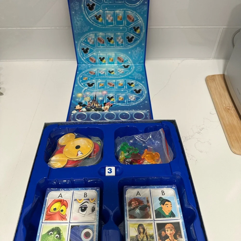 Brand New Pictopia Disney Edition the Ultimate Picture Trivia Family Board Game